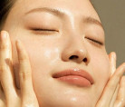 Натуральное гидрофильное масло Dear, Klairs Gentle Black Deep Cleansing Oil