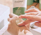 Очищающая пенка с полынью для проблемной кожи Fraijour Original Herb Wormwood Cleansing Foam