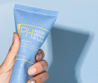 Успокаивающий гель для умывания с азуленом и керамидами SUR.MEDIC+ Azulene Soothing pH Cleanser